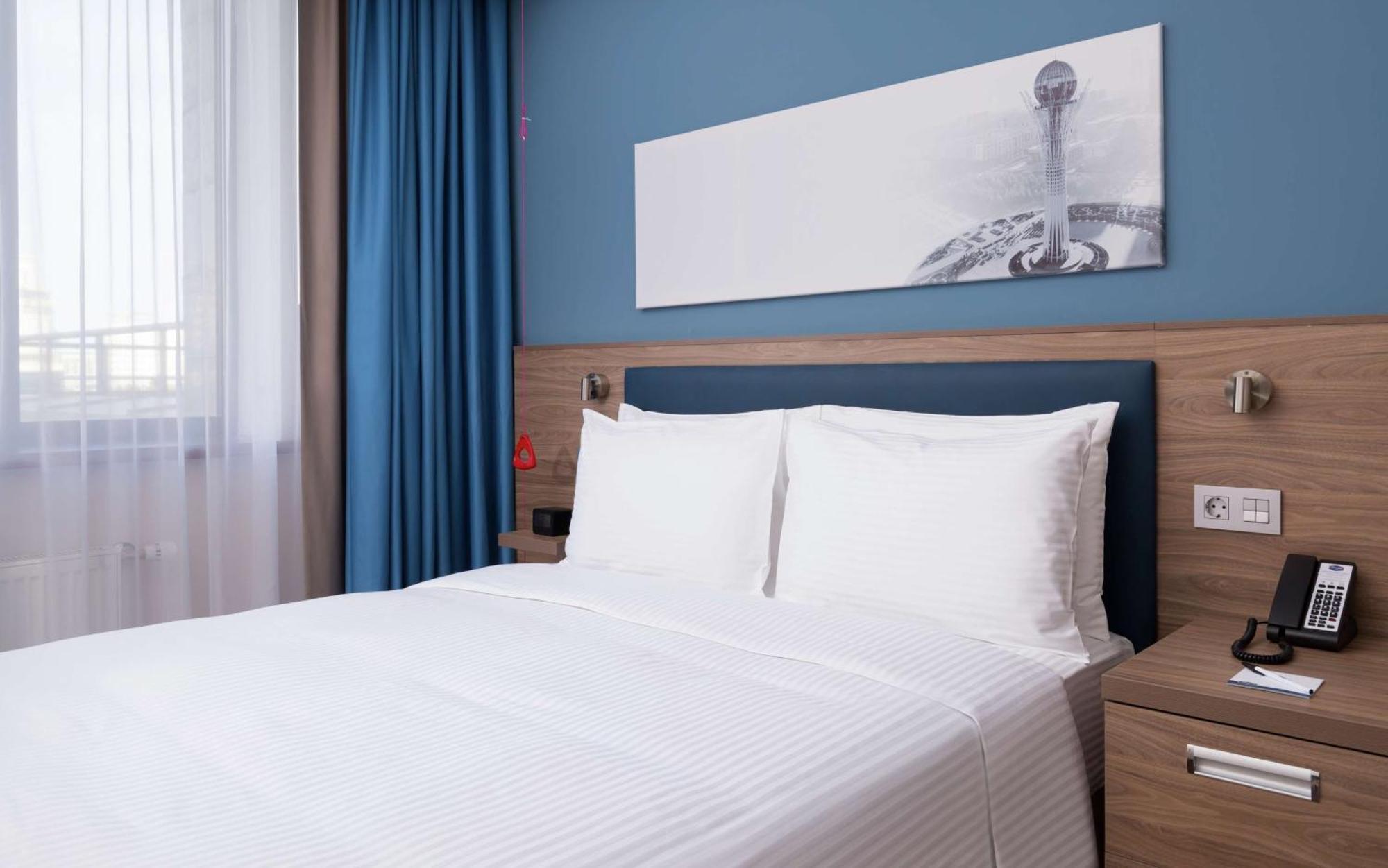Hampton By Hilton Astana Triumphal Arch Exterior foto